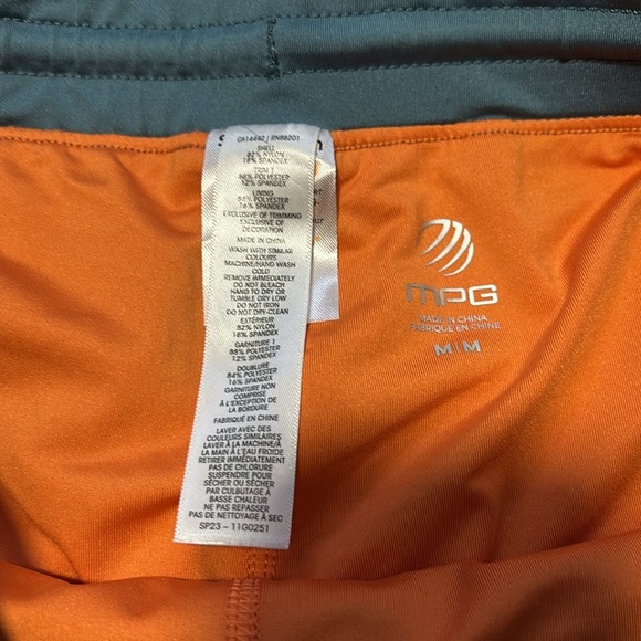 MPG Men's Aerate Lined Shorts with Zipper Pocket and Inner Pocket - Picture 2 of 8